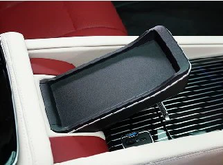 Wireless charging assembly