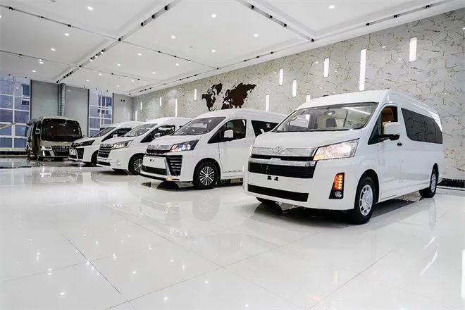 Nine Toyota Hiace
