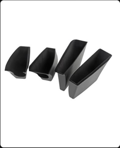 Fleece-implanted door storage box