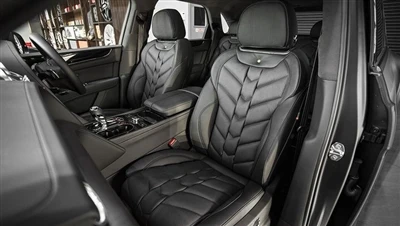Kahn Design نسخه Le Mans Bentley Timbuktu را اصلاح می کند