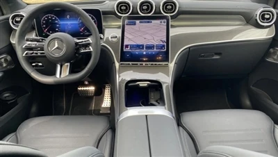 مرسدس GLC 300 کوپه داخلی عالی